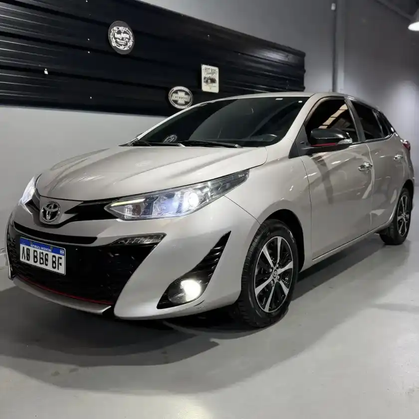 Toyota Yaris 1.5 107Cv S 2019 - foto 1