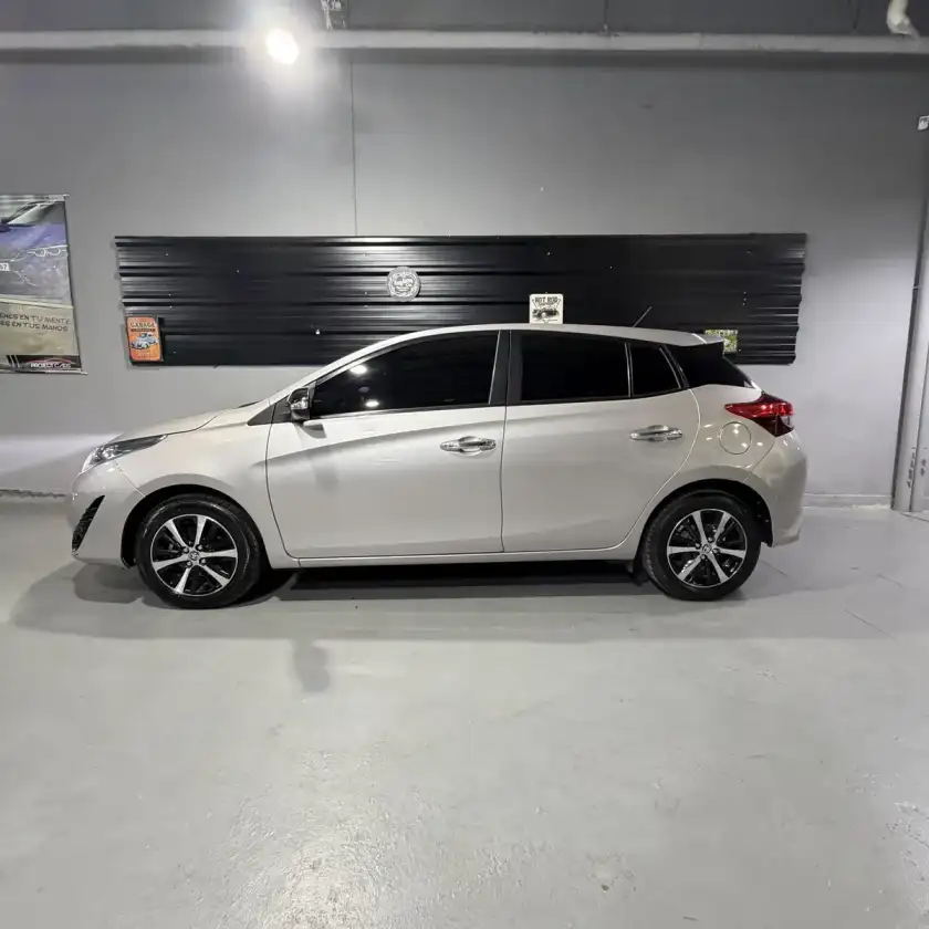 Toyota Yaris 1.5 107Cv S 2019 - foto 4