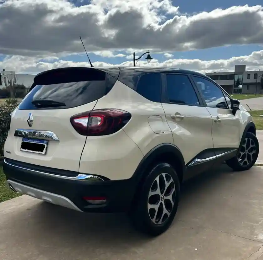 Renault Captur 2.0 Intens Manual 2019 - foto 2