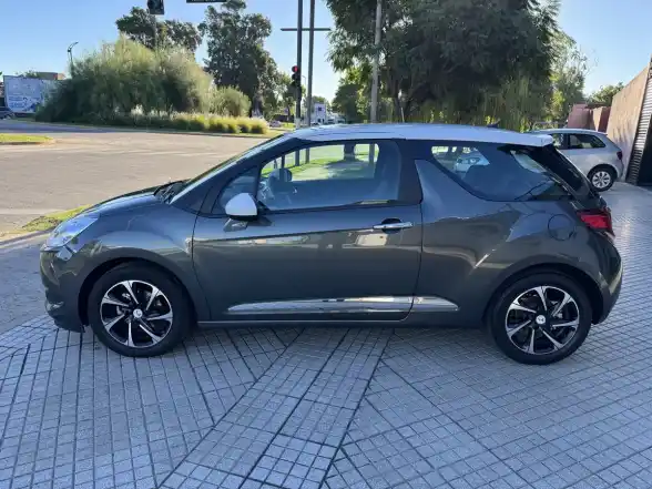 D·s Ds3 1.6 Vti 120 So Chic 2018 - foto 2