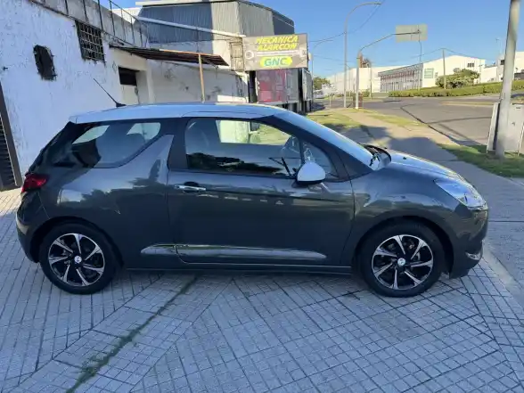 D·s Ds3 1.6 Vti 120 So Chic 2018 - foto 4