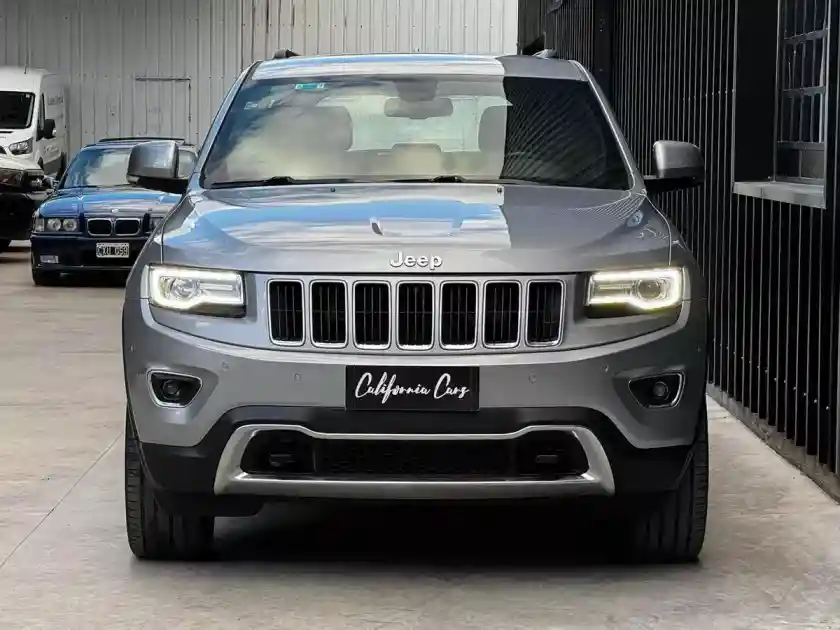 Jeep Grand Cherokee 3.6 Limited 286Hp Atx 2016 - foto 2