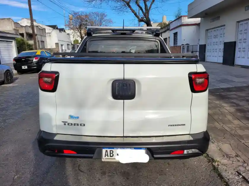 Fiat Toro 2.0 Freedom 4X4 2017 - foto 2