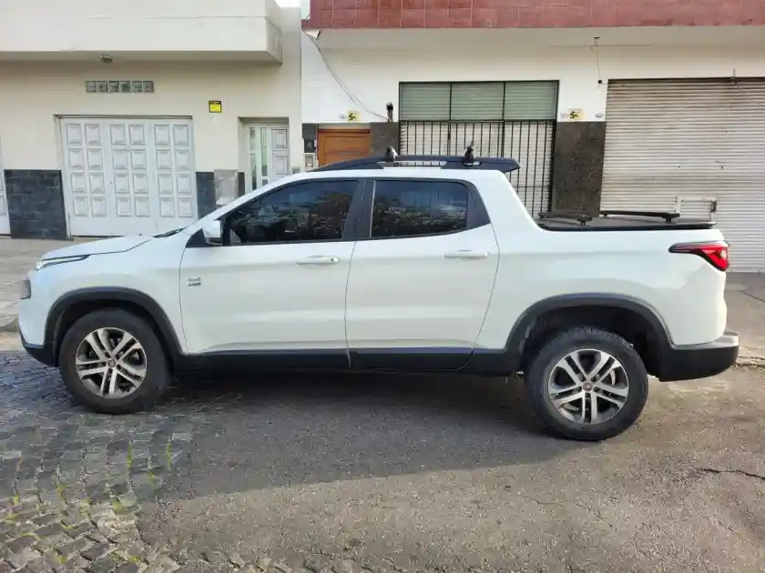 Fiat Toro 2.0 Freedom 4X4 2017 - foto 4