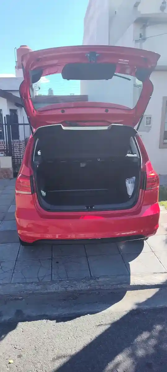 Volkswagen Suran 1.6 Highline Msi 110Cv 2017 - foto 5