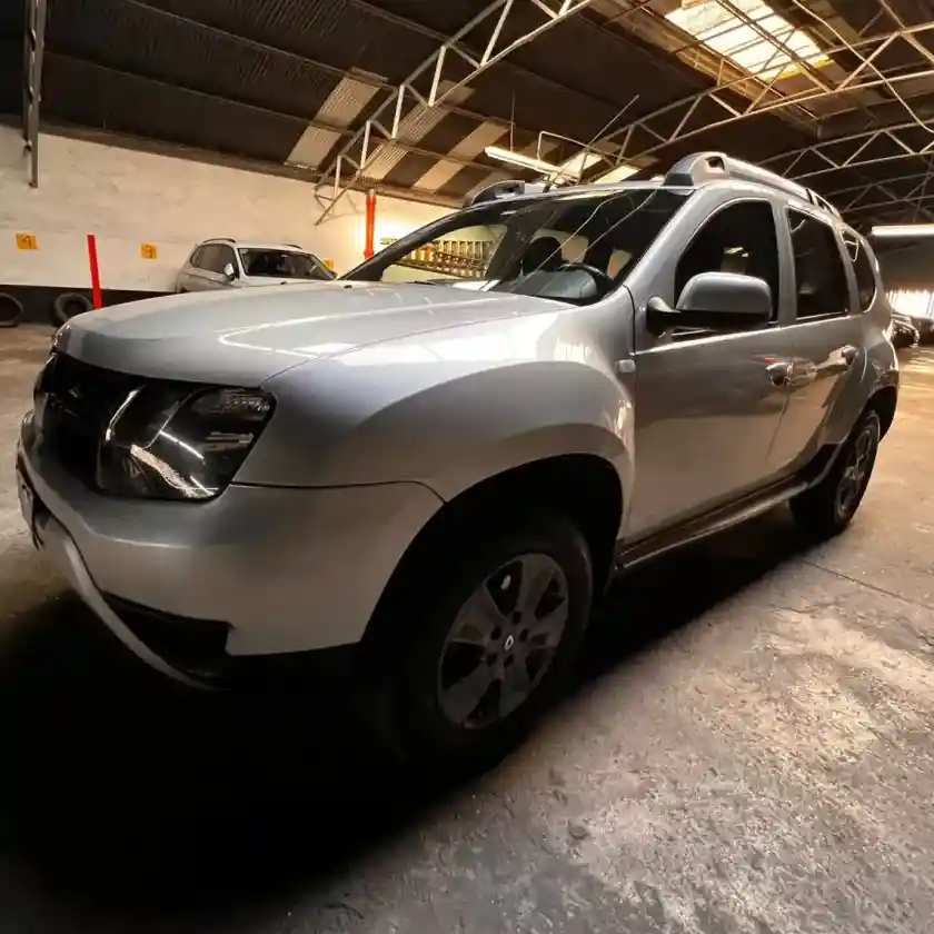 Renault Duster 2.0 Ph2 4X4 Privilege 143Cv 2016 - foto 1