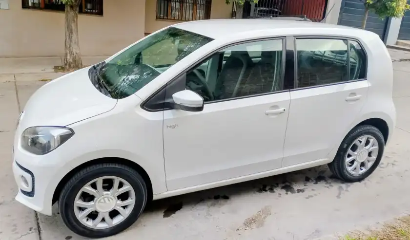 Volkswagen Up! 1.0 High Up! 75Cv 5 P 2017 - foto 3