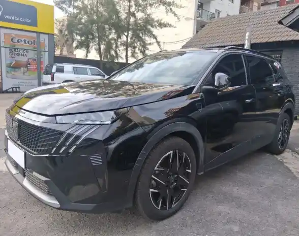 Peugeot 5008 1.6 Thp Gt 180Cv At 2025 - foto 1