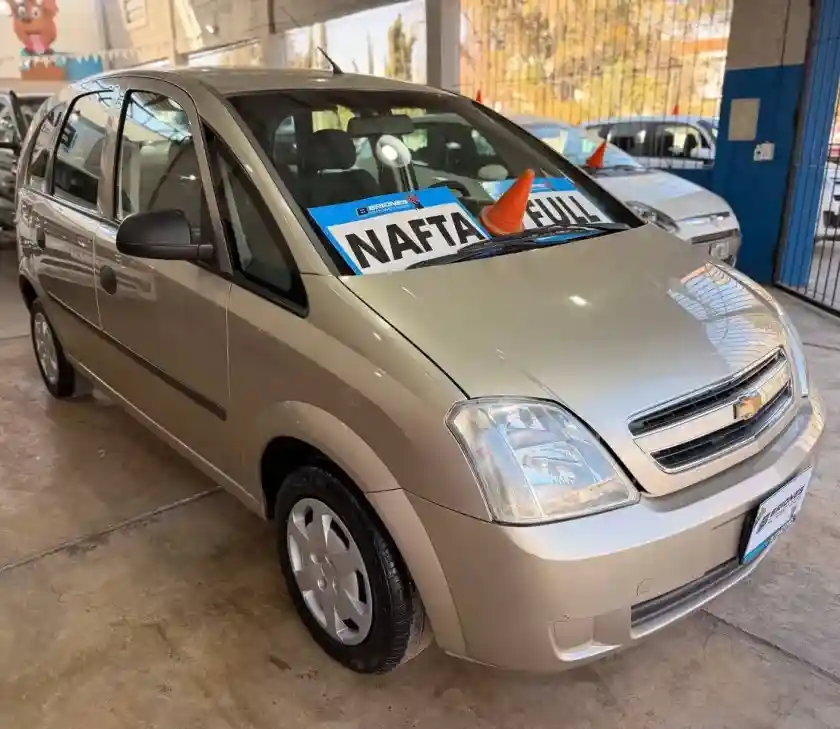 Chevrolet Meriva 1.8 Gl Plus 2011 - foto 3
