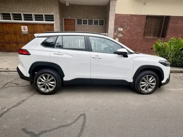 Toyota Corolla Cross 2.0 Xli Cvt 2022 - foto 4