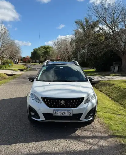 Peugeot 2008 1.6 Feline Tip 2022 - foto 3