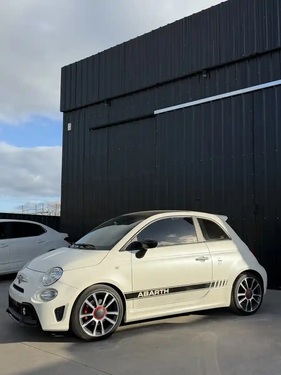 Fiat 500 1.4 Abarth 595 165Cv 2019 - foto 2