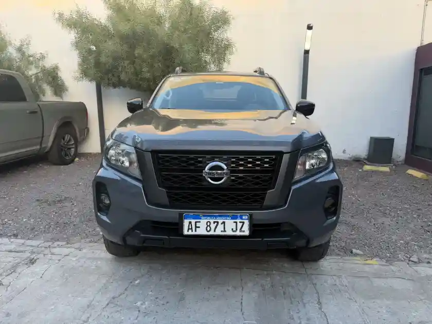 Nissan Frontier 2.3Bt X-Gear 4X4 At L22 2023 - foto 2