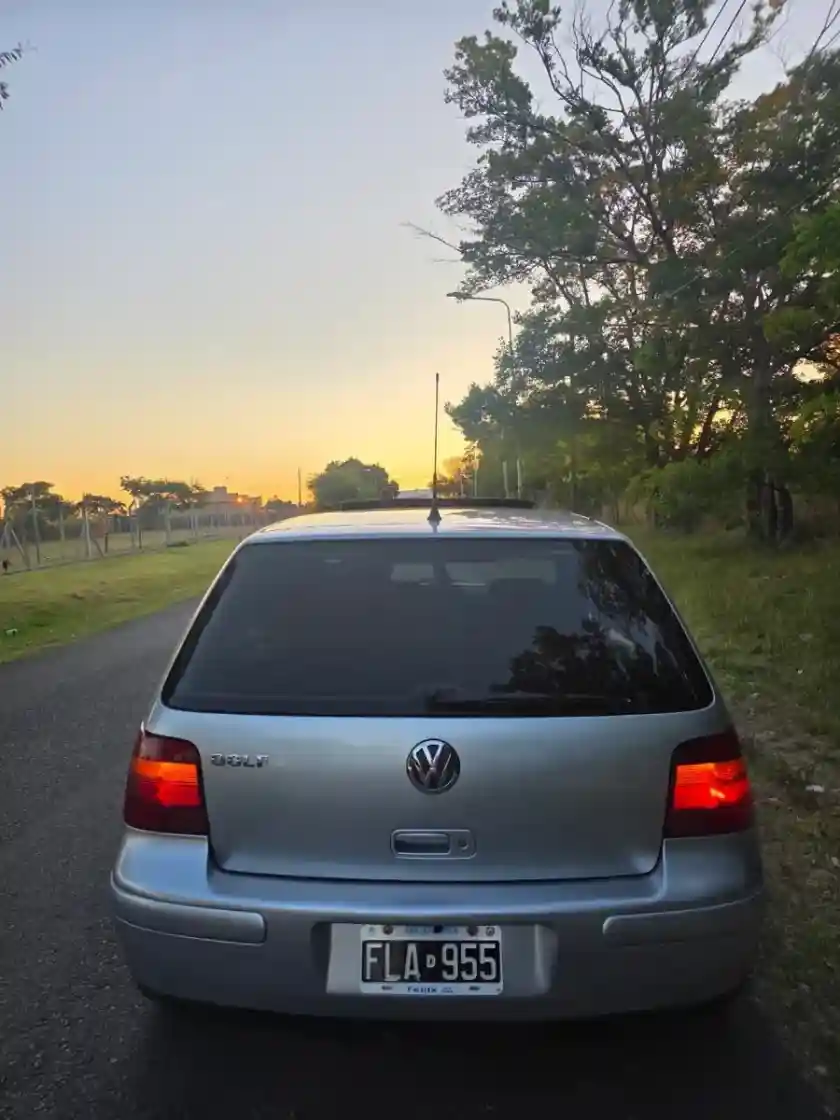 Volkswagen Golf 2.0 Highline 2006 - foto 4