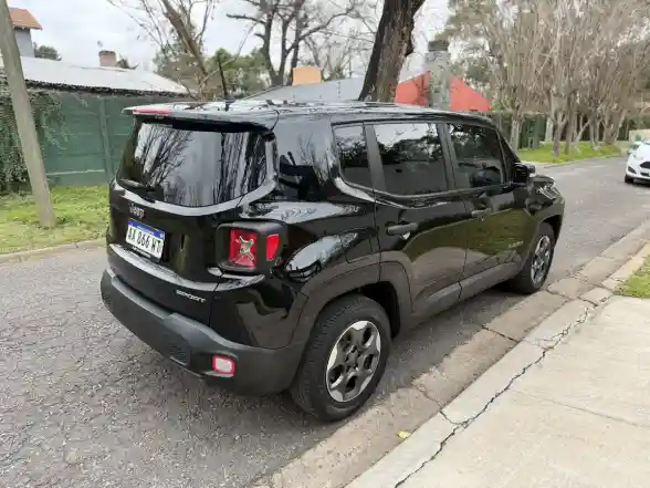 Jeep Renegade 1.8 Sport 2017 - foto 4