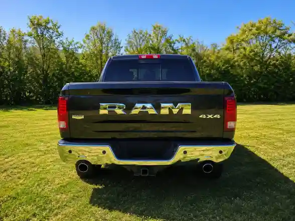 Ram 1500 5.7 Laramie Atx V8 2021 - foto 4