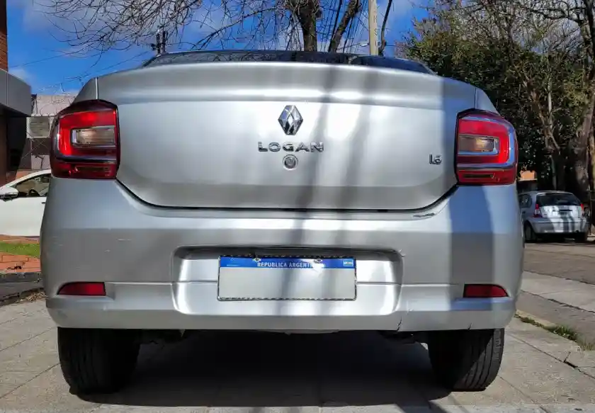 Renault Logan 1.6 Expression 85Cv 2016 - foto 3