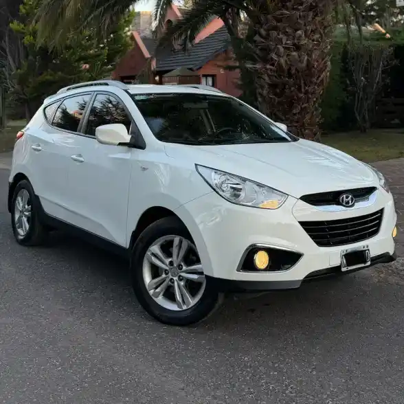 Hyundai Tucson 2013 - foto 1