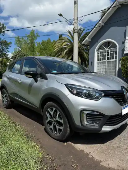 Renault Captur 2.0 Intens Manual 2022 - foto 1