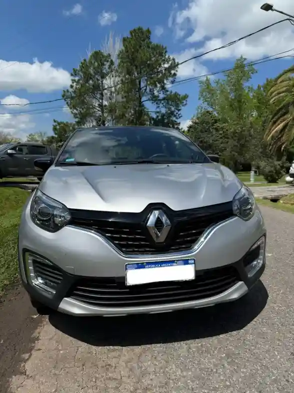 Renault Captur 2.0 Intens Manual 2022 - foto 2