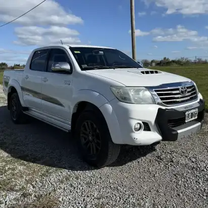 Toyota Hilux Pick-Up 3.0 Cd Srv Limited 171Cv 4X4 2015 - foto 1