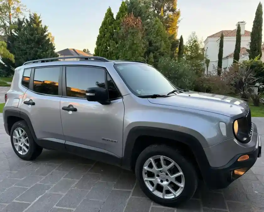 Jeep Renegade 1.8 Sport 2021 - foto 1