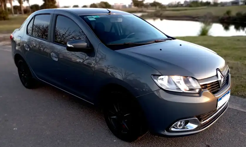Renault Logan 1.6 Privilége Plus 105Cv Nac 2018 - foto 3