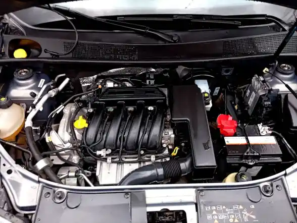 Renault Logan 1.6 Privilége Plus 105Cv Nac 2018 - foto 4