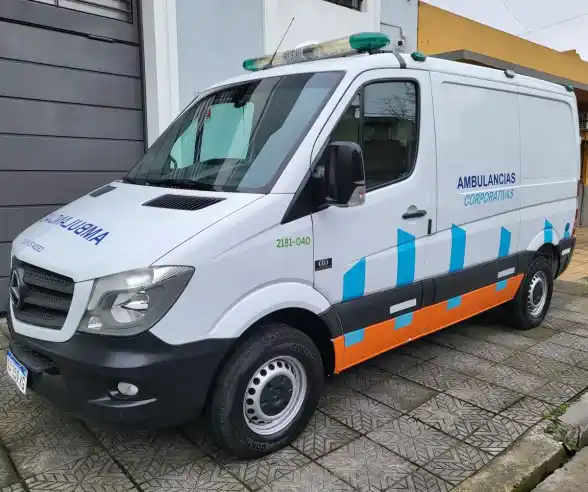 Mercedes-Benz Sprinter 2.1 411 Street 116Cv 3250 V1 Tn Aa 2017 - foto 1