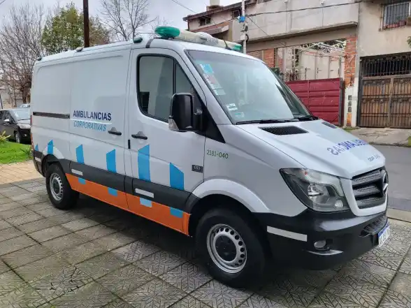 Mercedes-Benz Sprinter 2.1 411 Street 116Cv 3250 V1 Tn Aa 2017 - foto 5