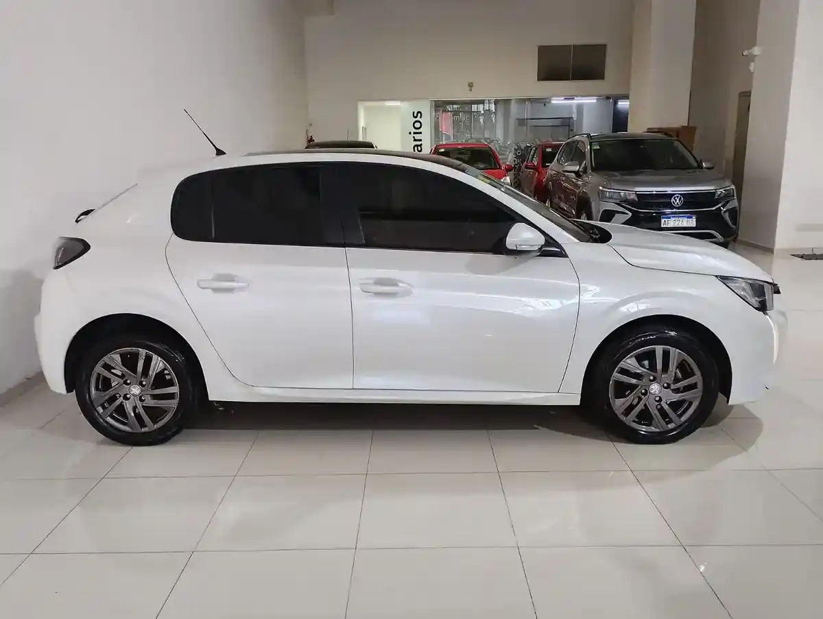 Peugeot 208 1.6 Allure 2021 - foto 4