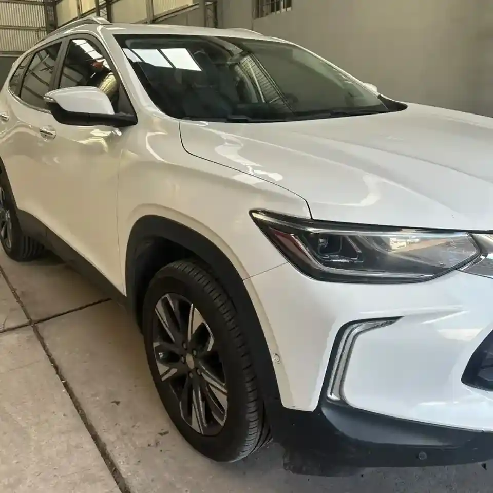 Chevrolet Tracker 2021 - foto 1