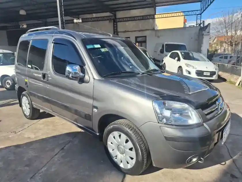 Citroën Berlingo Multispace 1.6 Xtr Hdi 92 Am18 2022 - foto 2
