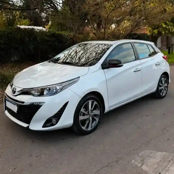Toyota Yaris 1.5 107Cv S Cvt 2021 - foto 1