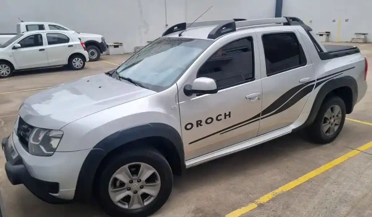 Renault Duster Oroch 2.0 Outsider Plus 2017 - foto 1