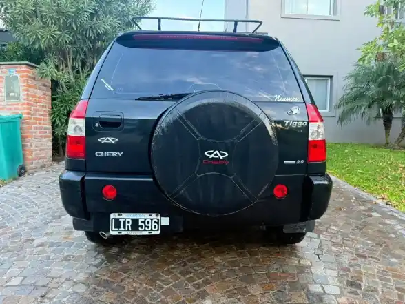 Chery Tiggo 2.0 Confort 4X2 127Cv 2012 - foto 4