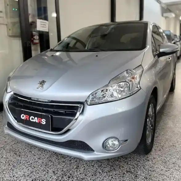 Peugeot 208 1.5 Allure Touchscreen 2015 - foto 1