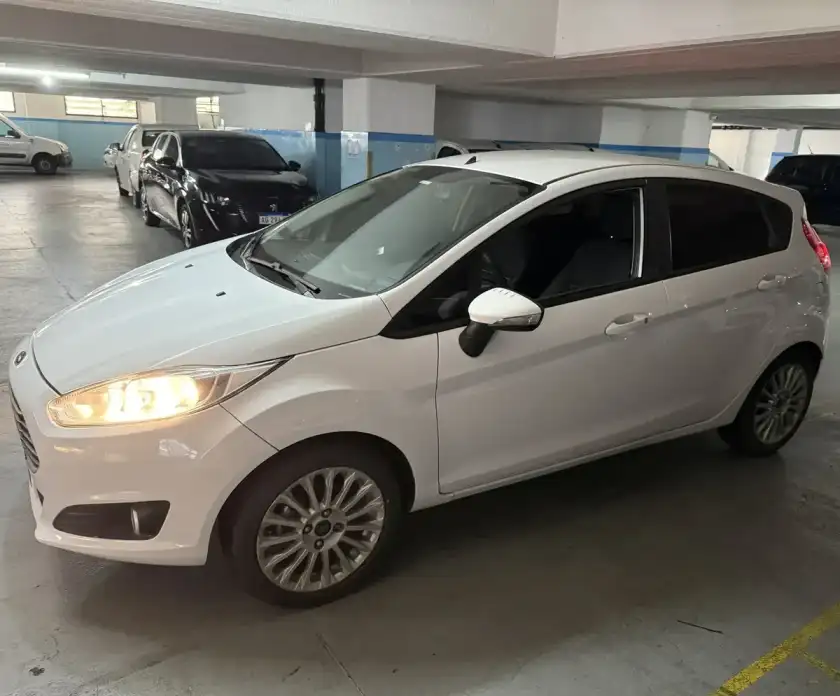 Ford Fiesta Kinetic 1.6 Se 120Cv 2017 - foto 1