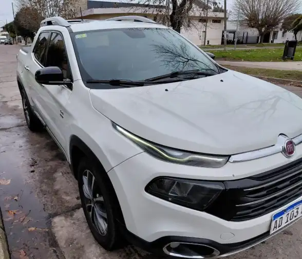 Fiat Toro 2.0 Volcano My19 4X4 At 2018 - foto 2