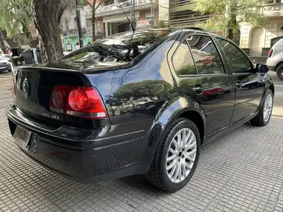 Volkswagen Bora 1.8 Highline T Tiptronic Cuero 2012 - foto 5