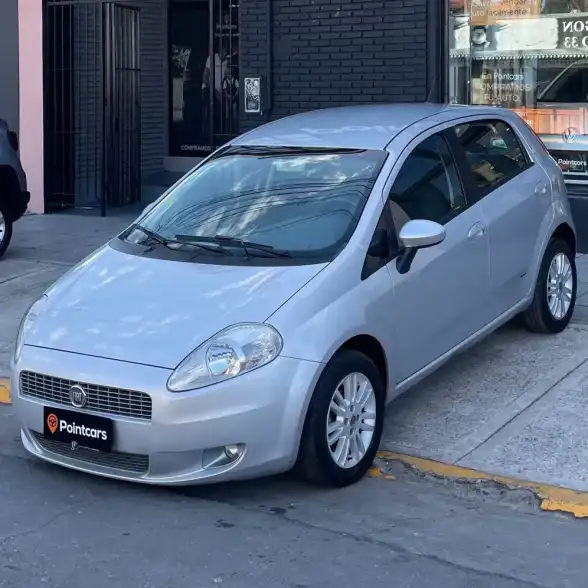 Fiat Punto 1.4 Attractive 2012 - foto 1