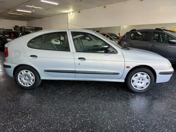 Renault Megane 2 1.6 Rt Abs 2000 - foto 4