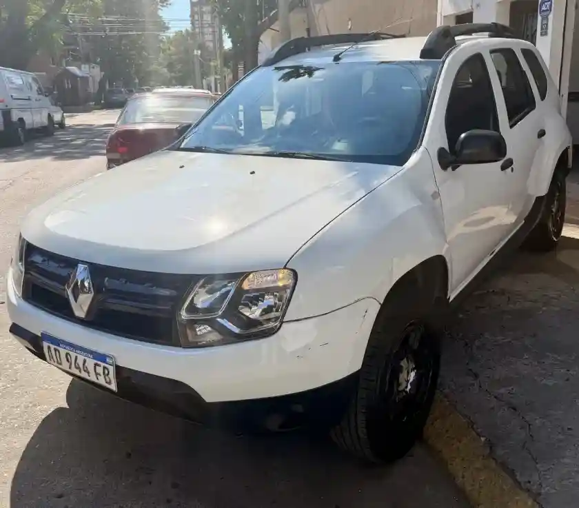 Renault Duster 1.6 Ph2 4X2 Expression 110Cv 2019 - foto 1