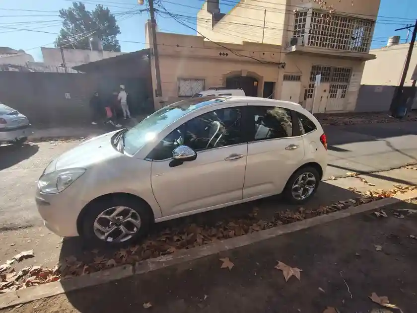 Citroën C3 1.6 Exclusive Vti 115Cv 2014 - foto 2
