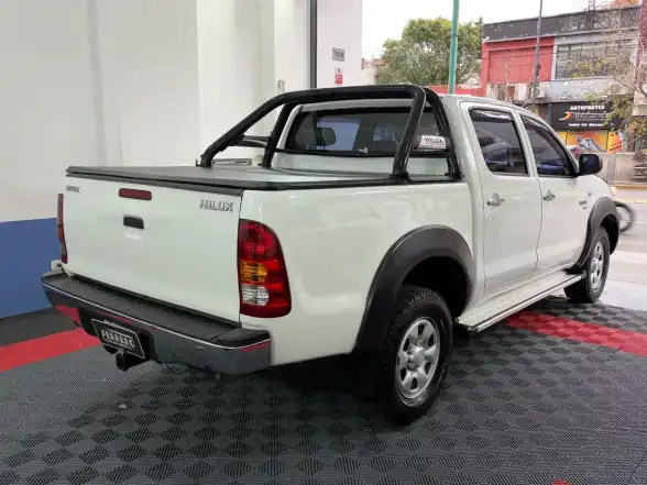 Toyota Hilux 2.5 Td Cd Dx 4X2 2006 - foto 3