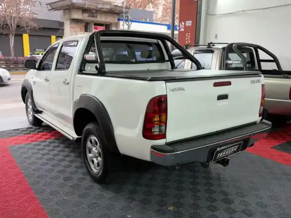 Toyota Hilux 2.5 Td Cd Dx 4X2 2006 - foto 4