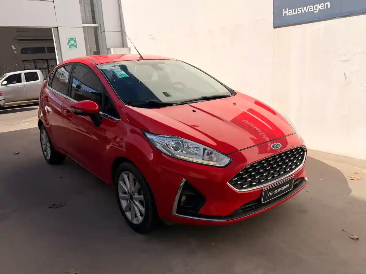 Ford Fiesta Kinetic 1.6 Titanium Powershift 120Cv 2018 - foto 2