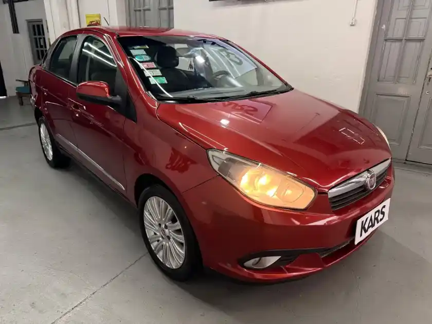 Fiat Grand Siena 1.6 Essence 115Cv 2014 - foto 2