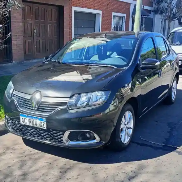 Renault Logan 1.6 Privilege 105Cv Nac 2018 - foto 1
