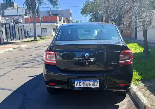 Renault Logan 1.6 Privilege 105Cv Nac 2018 - foto 2